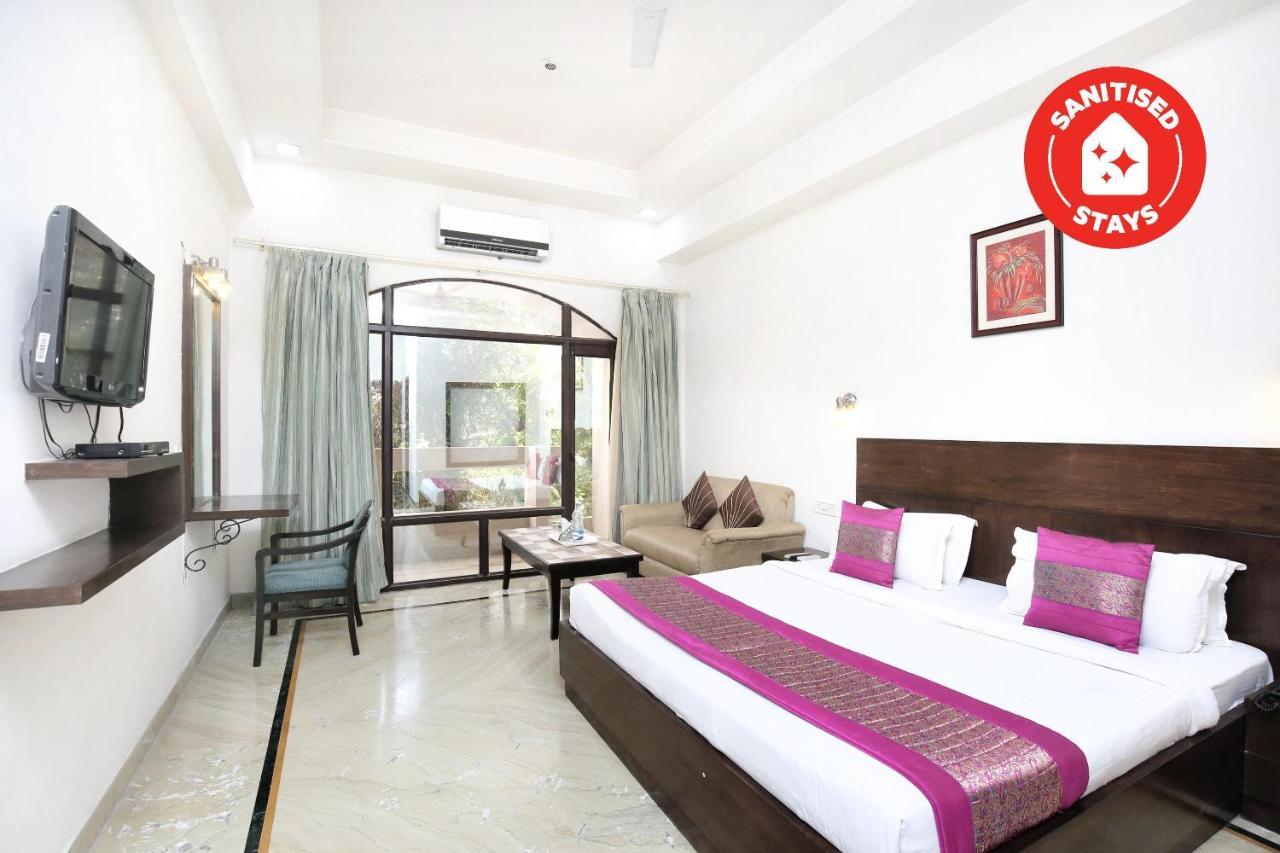 Capital O 15395 Hotel 42 Amritsar Exteriör bild