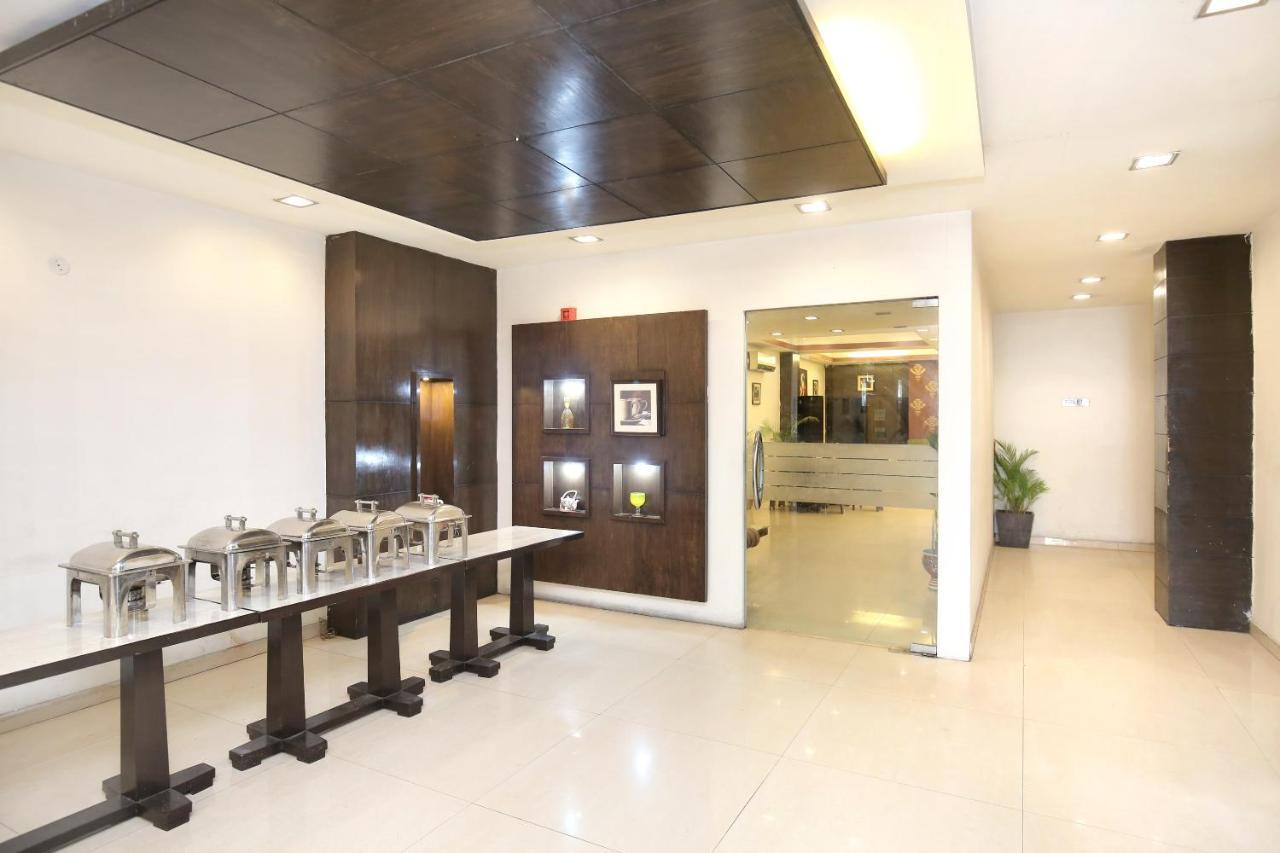 Capital O 15395 Hotel 42 Amritsar Exteriör bild