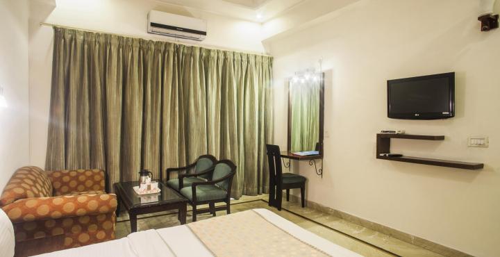 Capital O 15395 Hotel 42 Amritsar Exteriör bild